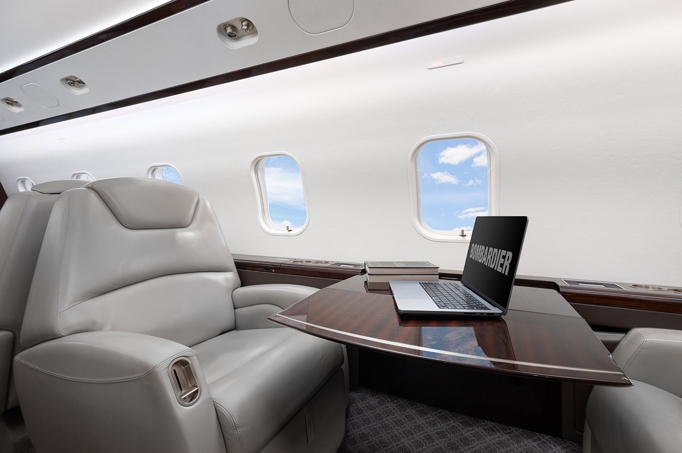 Challenger 300 S/N 20420 Cabin 3